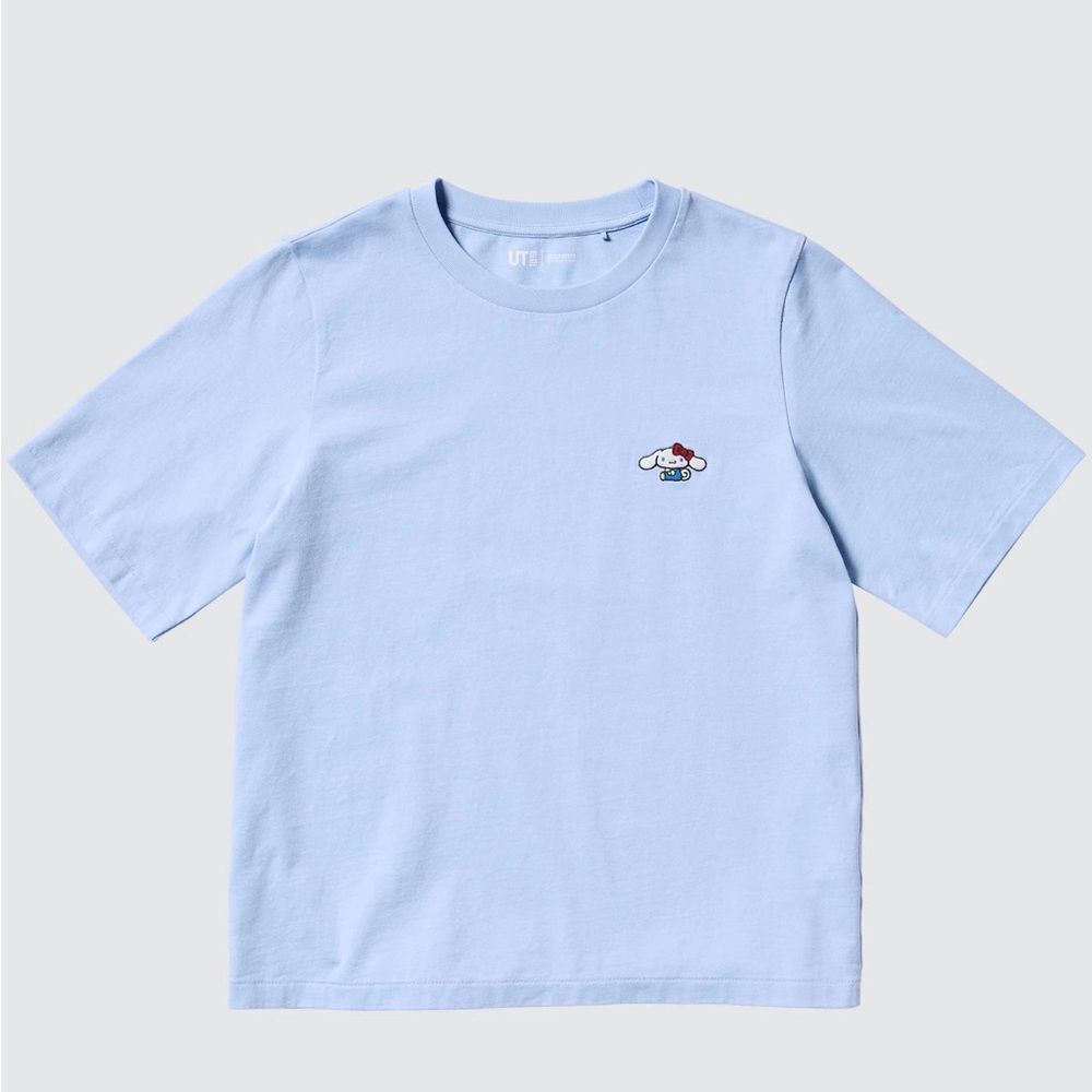 Uniqlo Hello Kitty 50th Anniversary UT Short Sleeve Cinnamoroll Tee. Small.